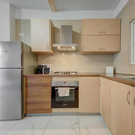 Apartment Lovely Homey 1br In Msida Close To Valletta By 360 Estates Tal-Hriereb